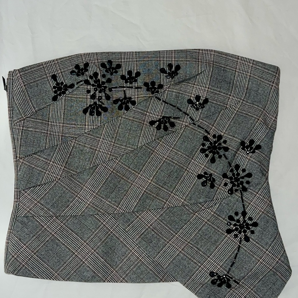White House Black Market Black Skirt with Plaid Detail